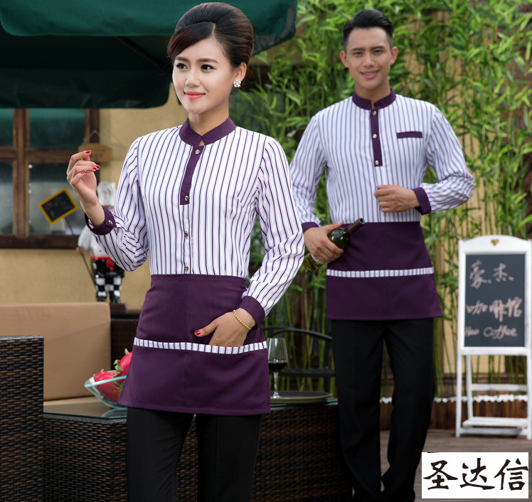 服務(wù)員定做工作服有什么優(yōu)勢(shì)?怎樣選擇款式?